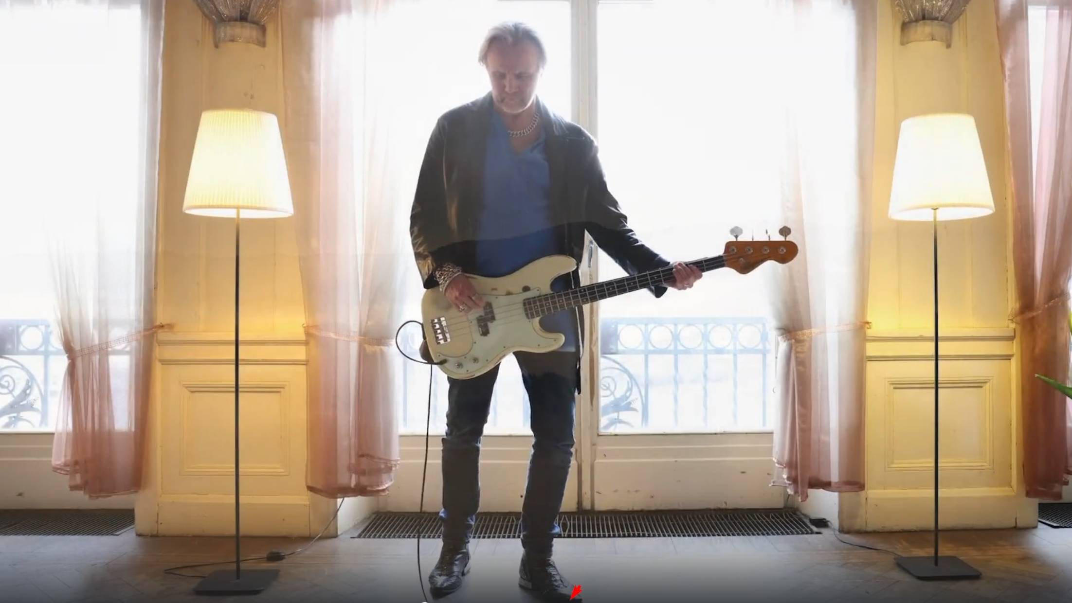 SOCIAL-DISORDER-The-One смотреть онлайн