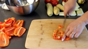 Овощная Икра на Зиму из 6 овощей:Помидоры-Баклажаны-Кабачки-Перец-Морковь-Лук.