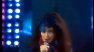 Lene Lovich - Blue Hotel