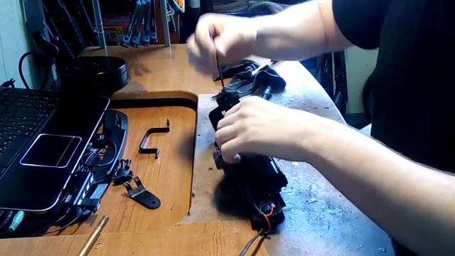 непосредственно обзор сломанного страйкбольного ППШ S&T. смотреть онлайн