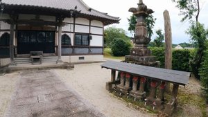 ЯПОНСКАЯ ДЕРЕВНЯ   Жизнь обычных Японцев - рисовые поля, храмы и кладбище