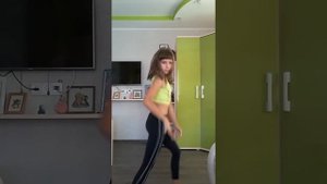 Как я танцую под песню 7 ( часть )