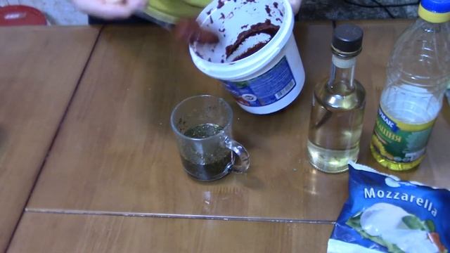 Самый простой томатный соус для пиццы