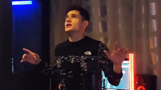 Кавер на своё имя делать приятно 😎 Это пушка 👌🏼 смотреть онлайн