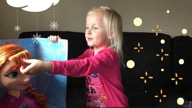 Юлия открывает новую игрушку/Голова для причесок Анна Холодное Сердце Frozen Deluxe Anna StylingHea смотреть онлайн