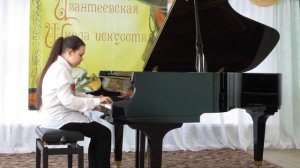 Юлия Симсонова 10 лет Й.Гайдн Соната №9  ре мажор 1 часть, М.Парцхаладзе "Осень"