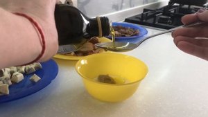 Салат с грушей и беконом Простой рецепт интересного салата Вкусно Быстро Полезно