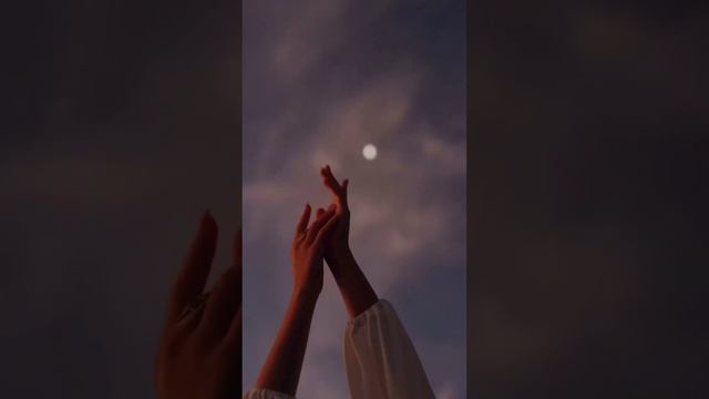 Стихи:@Марины Есениной "Блаженство губ.." #любовь #отношения #смыслжизни