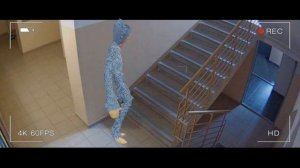 СНЯЛИ ХАГИ-ВАГИ НА КАМЕРУ В ПОДЪЕЗДЕ  В РЕАЛЬНОЙ ЖИЗНИ