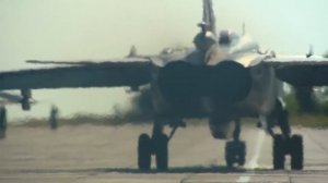 Заправка самолета в воздухе | Cамолеты Су-24М и Су-34 ЮВО выполнили дозаправку в небе