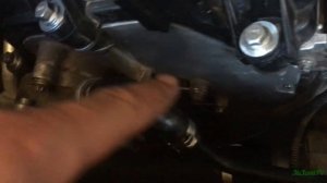 Месяц после покупки Х5. Эксплуатация BMW X5. Замена прокладки крышки клапанов BMW X5 4 8i.