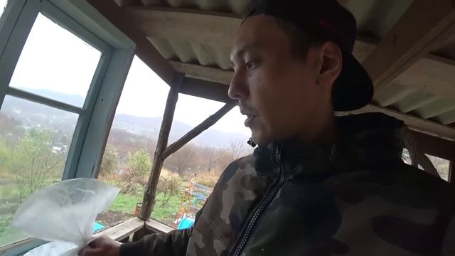 РЕАКЦИЯ ЖЕНЫ НА ИЗМЕНЕНИЯ НА ДАЧЕ ! ЗАСТАВИЛА УБИРАТЬСЯ ) ВОССТАНОВЛЕНИЕ ЗАБРОШЕННОЙ ДАЧИ ! СТОЛЫЧ