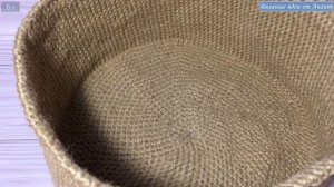 Вязаная корзинка из джута крючком под елку