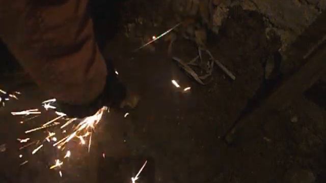 Тяжело работаю чтобы содержать жену смотреть онлайн