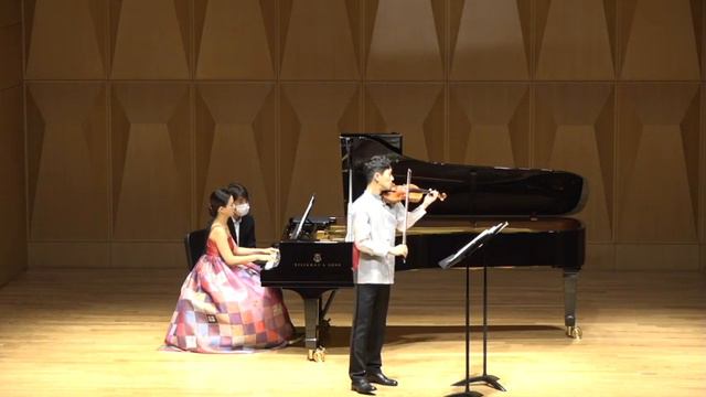 Shostakovich: Violin Sonata in G Major, Op. 134: 3. Largo смотреть онлайн