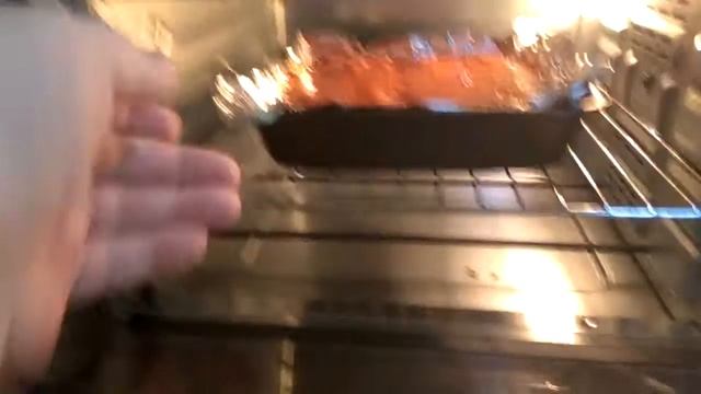 Тефтельки с подливкой в духовке смотреть онлайн