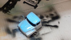 Сборная модель ЗИЛ 130. В виде учебного автомобиля.