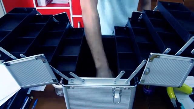 Чемодан для визажиста
