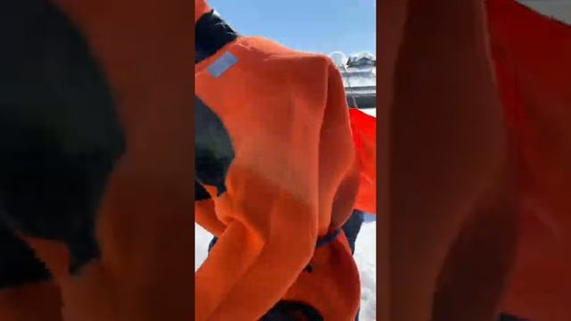 Спасение провалившихся под лед. Самоспасение