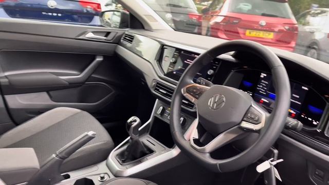 Approved Used Volkswagen Polo MK6 Facelift (2021) 1.0 TSI 95PS Life - MT71VSZ смотреть онлайн