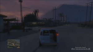 GTA5 фургон с эмблемой Deludamol для мамы Тревора