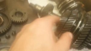 Обзор и дефектовка кпп "Москвич"2141