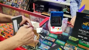 Огромная распаковка Японских посылок, часть 3. Ретро-консоли, игры и аксессуары в магазине денди.