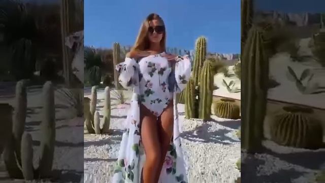 Красивый комплект