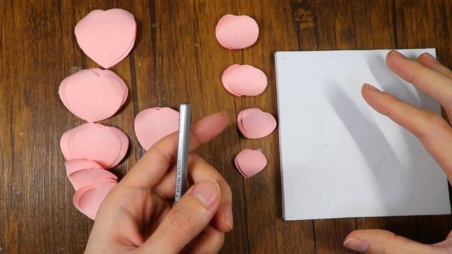 紙で作る 八重咲き 椿の花の作り方！2月3月と冬の花を作ってみてはいかがでしょう？ ハンドメイド 【つくるモン】 смотреть онлайн