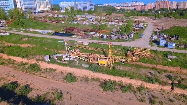 Виталия Потылицына, Жилмасив Плющихинский и озеро Квадратка