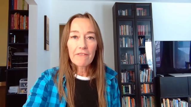 Finmore: SHAMED for ASKING QUESTIONS in a COMMERCIAL CULT #antimlm смотреть онлайн