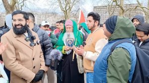 Fake Ex-Muslim & Iblees Came to Confront Smile2jannah Speaker's corner