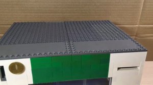 Конвейерный автомат для продажи конфет из ЛЕГО!