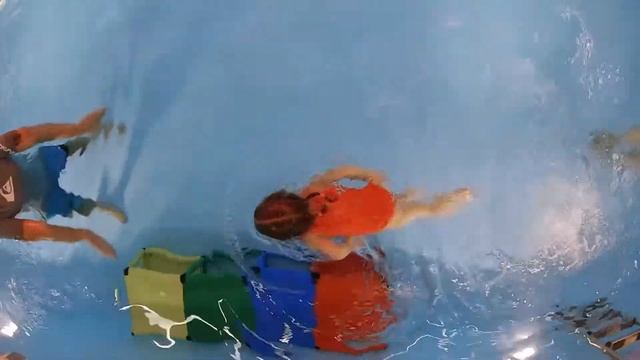 Грудничковое плавание в Тольятти | Аквапузики Тольятти (сентябрь 2020) #01 смотреть онлайн