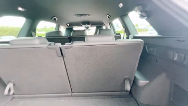 SKODA Kodiaq Estate 1.5 TSI Sport Line 5dr DSG [7 Seat] EU22BHA смотреть онлайн