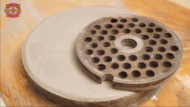 Секрет - в правильной стороне: ножи моей мясорубки больше не тупятся: я пользуюсь одним лайфхаком! смотреть онлайн