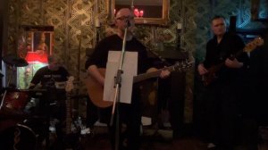 Kate Bush - Running up that hill