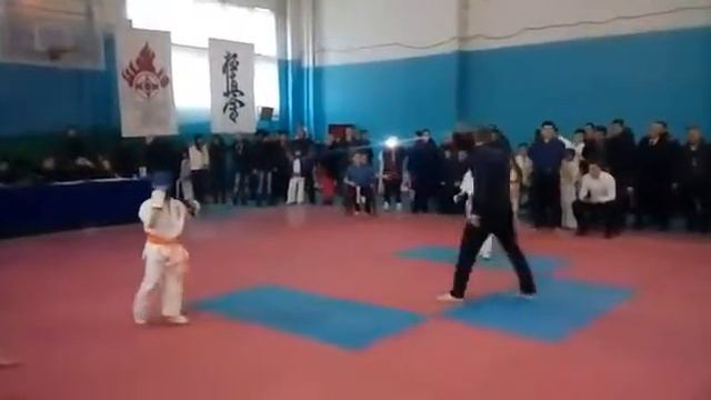 Соревнования каратэ киокусенкай ,первое место моё. смотреть онлайн