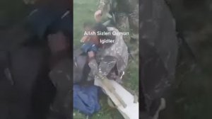 СРОЧНО! НОВОЕ ВИДЕО! Азербайджанцы снова пенками под зад выгоняют армянских солдат!