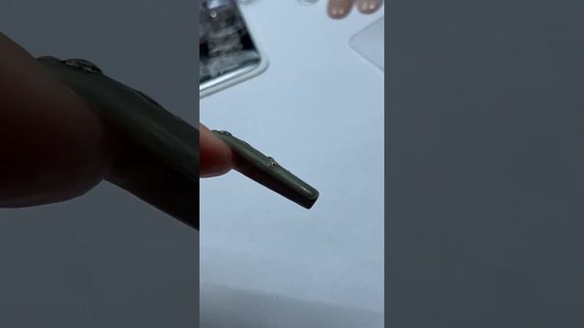 Свадебный маникюр с лепкой на ногтях. Мастер-класс Екатерины Мирошниченко