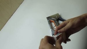 видеообзор Степлера ручного DEXTER Тип 140 (6-14 мм), гвозди 8, 9