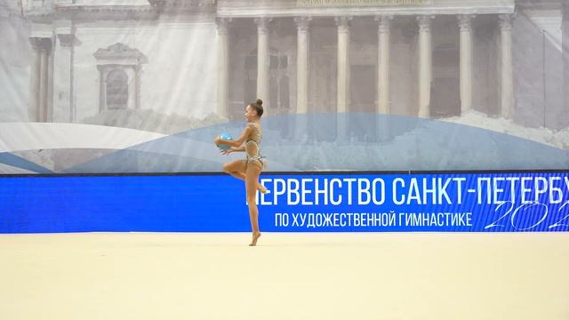Мишель Дубровина (Mishel Dubrovina ball) 2010 гр мяч смотреть онлайн