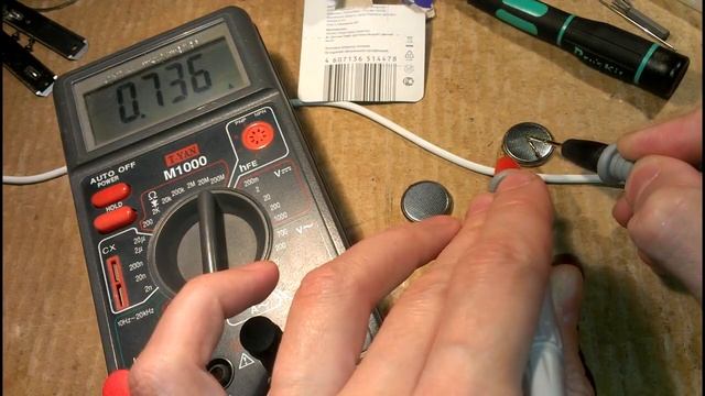 CR2032\3V ~ тест на КЗ ~ новая VS старая смотреть онлайн