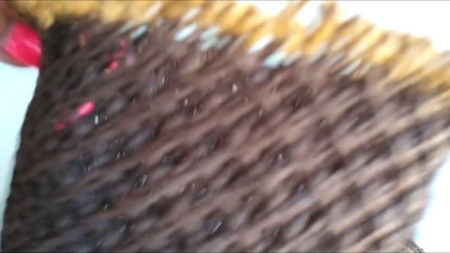 Рюкзак–сумка из рафии Ispie спицами. смотреть онлайн