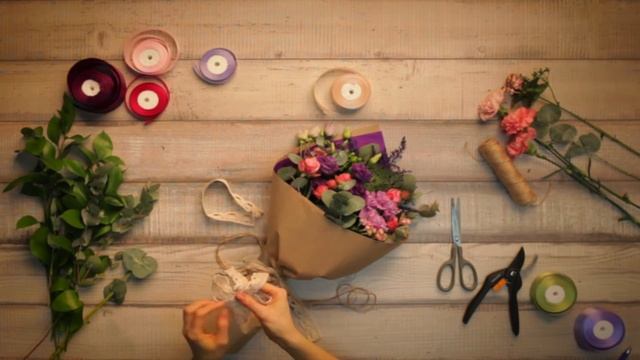 ?Композиция «Принцесса мая» | Заказ цветов в Киеве смотреть онлайн