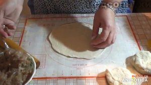 Готовим Чебуреки? Простой рецепт вкусных чебуреков?.