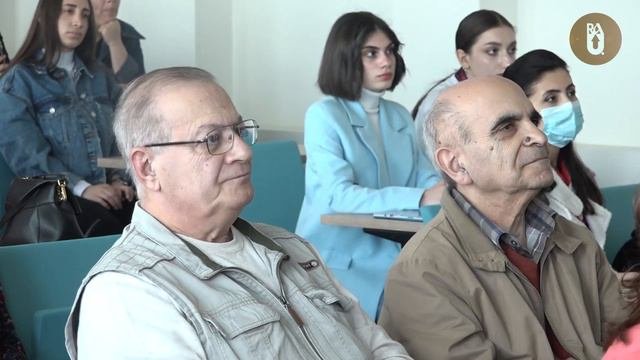 Лекция учёного Валентина Ананикова