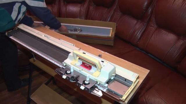 Обзор вязальной машины Juki KE-2500
