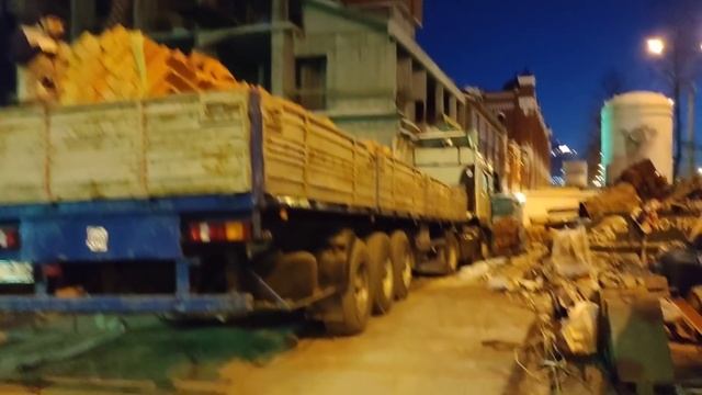 ЗАСАДИЛИ МАНИПУЛЯТОР, ПОТОМ ПОСАДИЛ МАЗ... НАЧАЛИСЬ ГОНКИ НА МАЗе смотреть онлайн