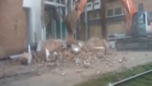 Демонтаж здания